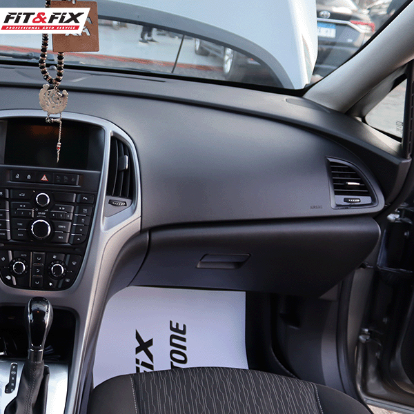 OPEL Astra 2015